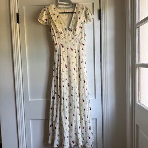 Gap × DÔEN Floral Dress